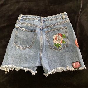 denim shorts with patches